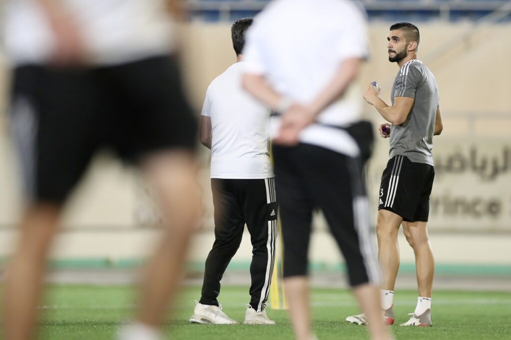 الفريق الاول لكرة القدم يعاود تدريباته على استاد الامير سعود بن جلوي