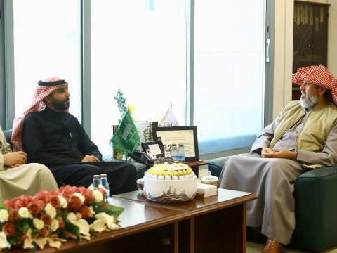 رئيس مجلس الادارة يلتقي وكيل جامعة المجمعة